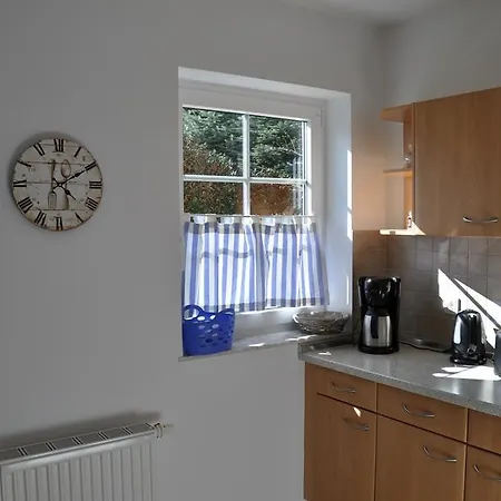 Apartamento Ferienhaus Achterwasseridyll - Fewo 02 Lutow